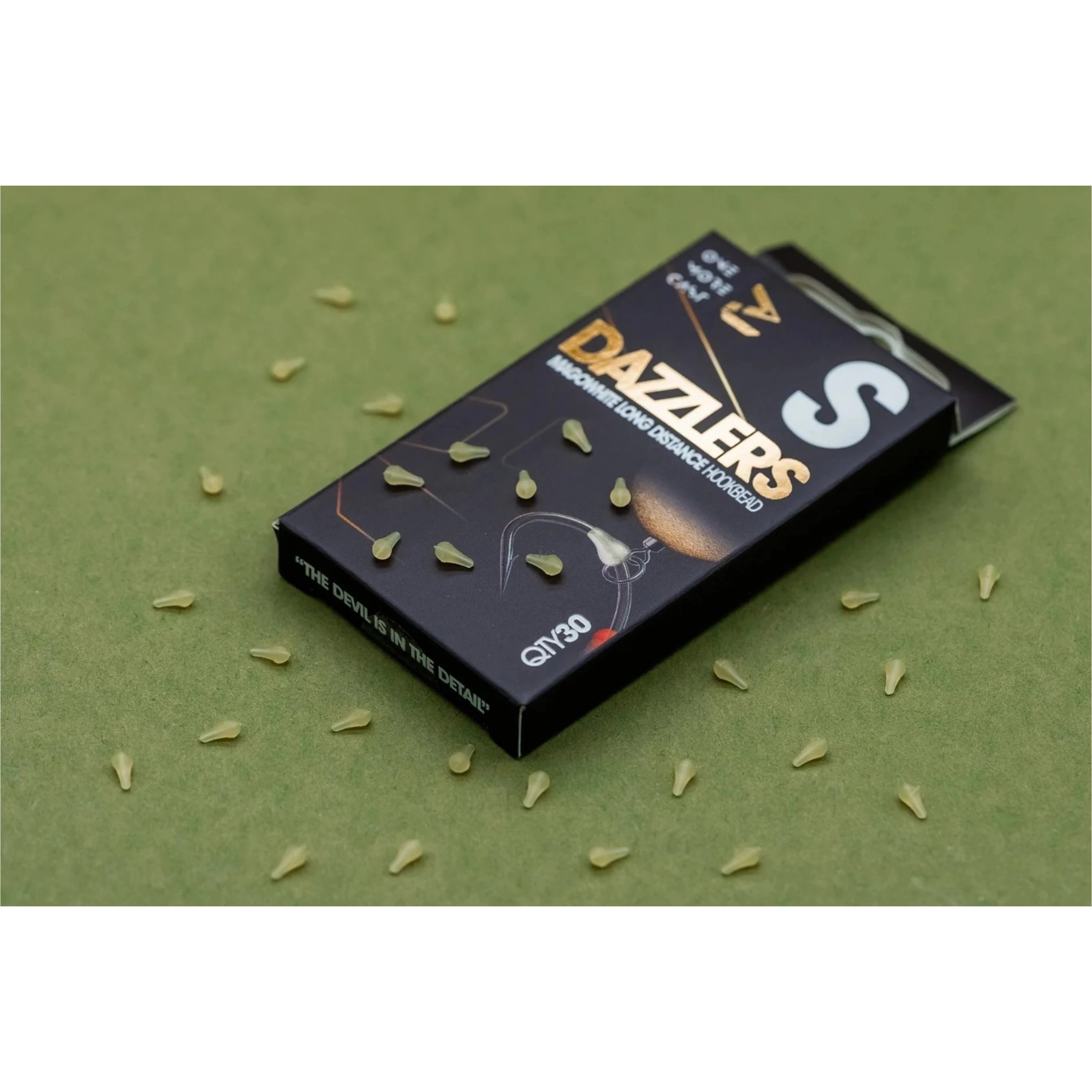 DAZZLERS Magowhite Distance Hookbead